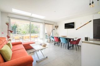  Appartement � vendre 3 pi�ces 69 m�