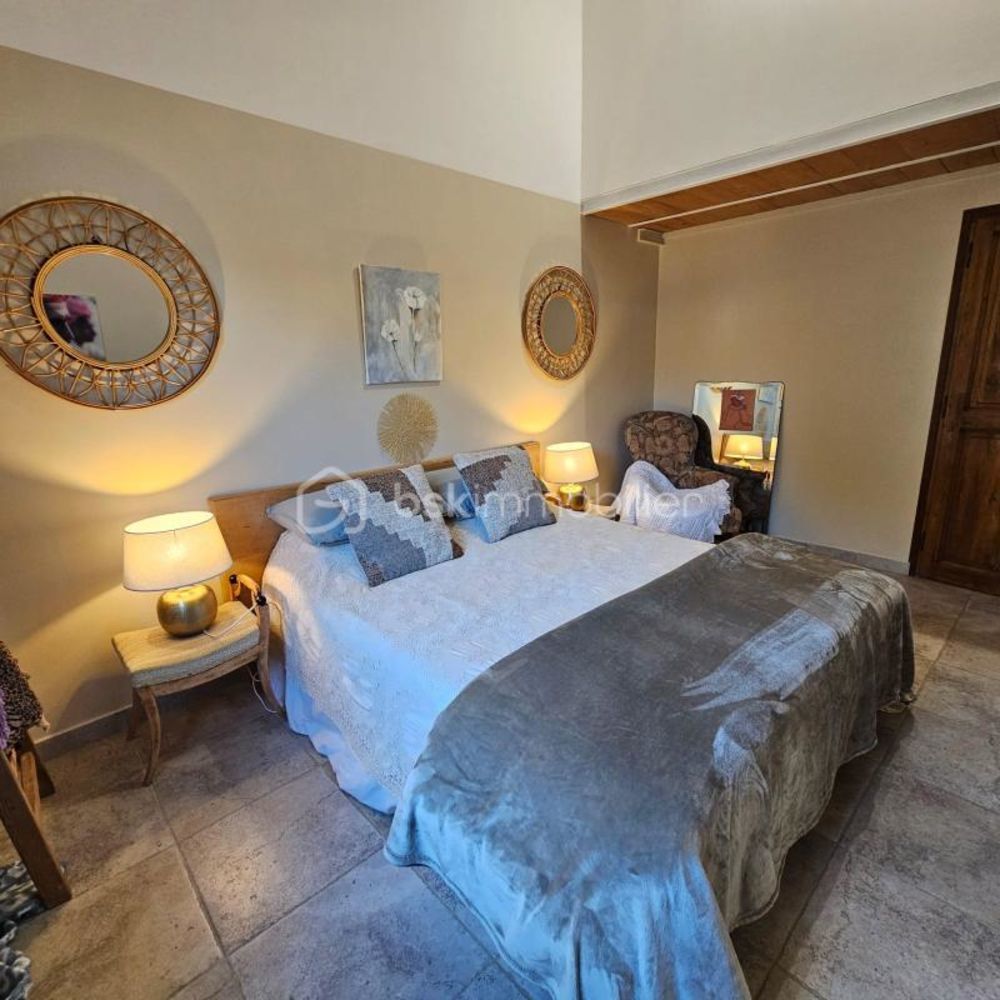 � vendre  Propri�t�/ch�teau La Garde-Freinet (83680)