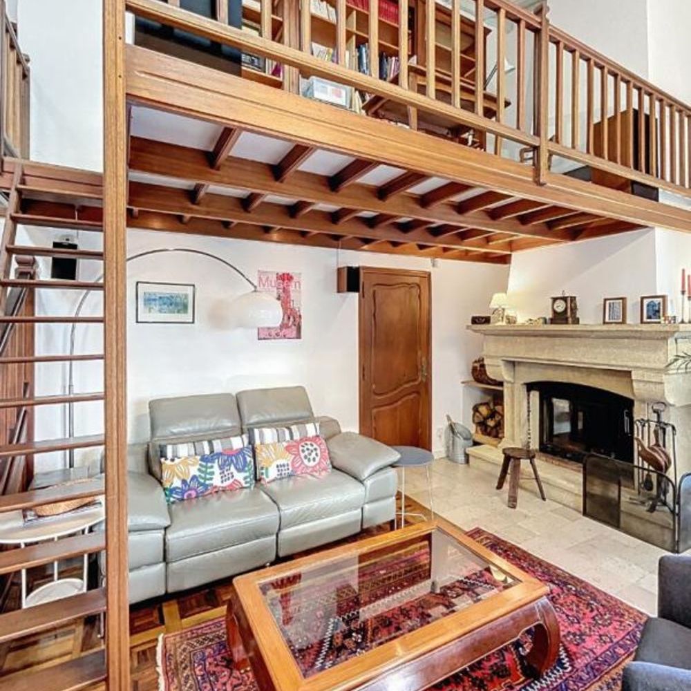 � vendre  Villa Pourri�res (83910)