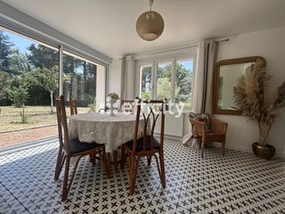  Maison � vendre 9 pi�ces 270 m�