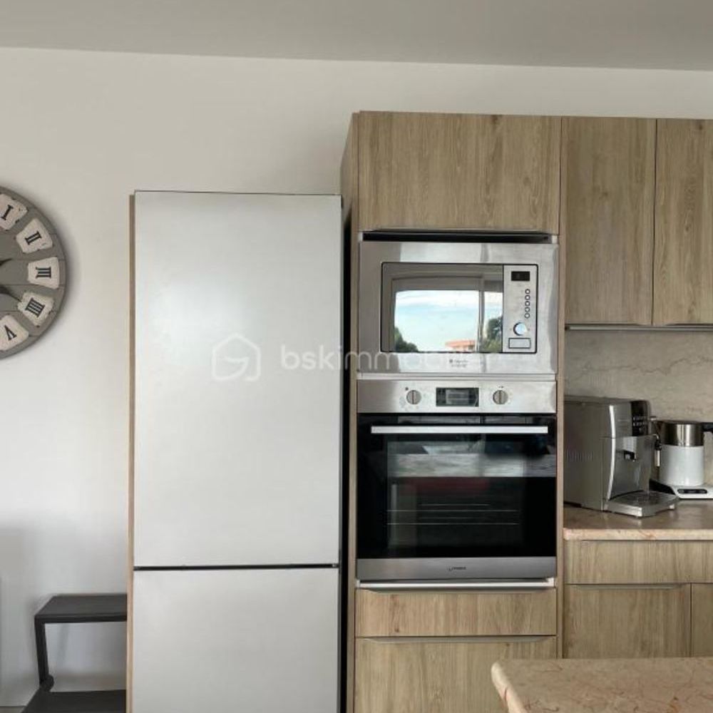 � vendre  Appartement Antibes (06600)