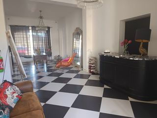  Immeuble � vendre 195 m�