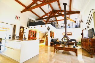  Propri�t�/ch�teau � vendre 10 pi�ces 290 m�