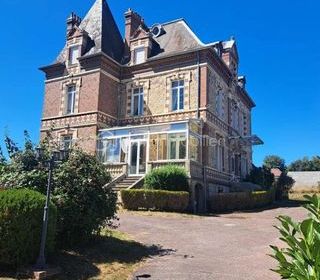  Propri�t�/ch�teau � vendre 12 pi�ces 297 m�