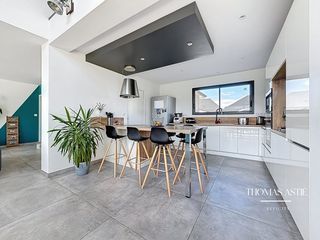  Villa � vendre 7 pi�ces 165 m�