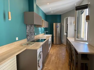  Appartement � louer 6 pi�ces 170 m�