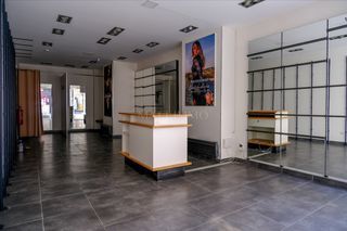  Immeuble � vendre 135 m�