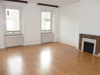  Appartement � louer 3 pi�ces 105 m�