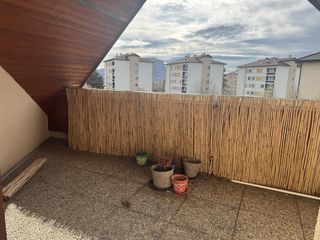  Appartement � louer 4 pi�ces 99 m�