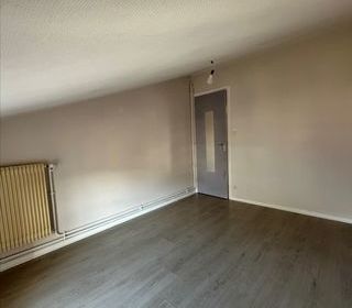  Appartement � louer 4 pi�ces 74 m�