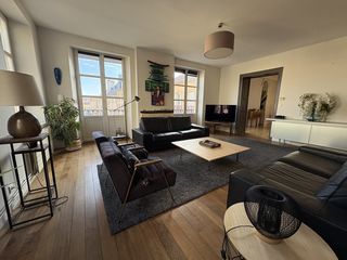  Appartement � louer 6 pi�ces 170 m�