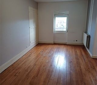  Appartement � louer 5 pi�ces 112 m�