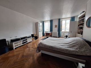  Appartement � louer 4 pi�ces 166 m�