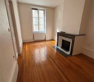  Appartement � louer 3 pi�ces 73 m�