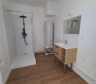  Appartement � louer 4 pi�ces 93 m�