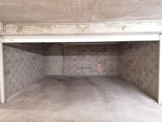  Parking / Garage � louer 25 m�