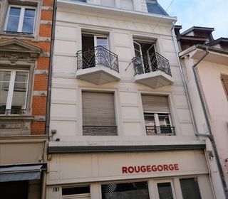  Immeuble � vendre 135 m�