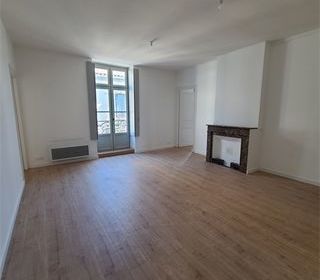  Appartement � louer 4 pi�ces 93 m�