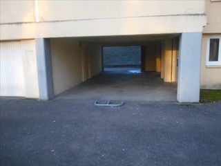  Parking / Garage � louer 