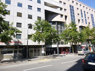  Parking / Garage � louer 