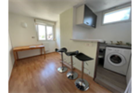   OTTMARSHEIM F1 de 24m� Appartement - 1 pi�ce(s) - 24 m�