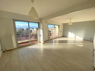  Appartement � louer 4 pi�ces 112 m�