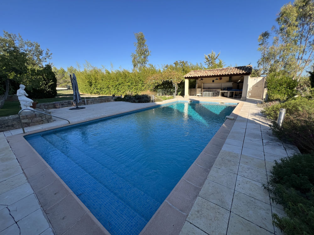 � vendre  Propri�t�/ch�teau Les Arcs (83460)