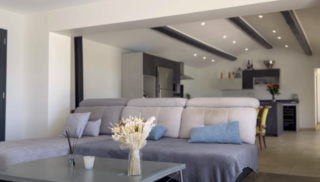  Propri�t�/ch�teau � vendre 10 pi�ces 360 m�