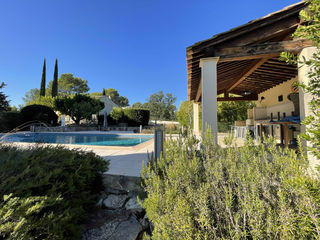  Propri�t�/ch�teau � vendre 10 pi�ces 293 m�