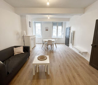  Immeuble � vendre 218 m�