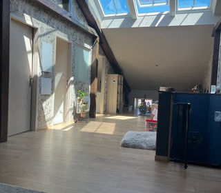  Appartement � vendre 10 pi�ces 208 m�