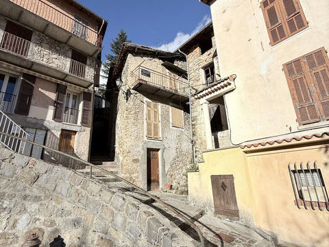   Maison de village � r�nover   Moulinet (Alpes-Maritimes) Maison - 3 pi�ce(s) - 35 m�