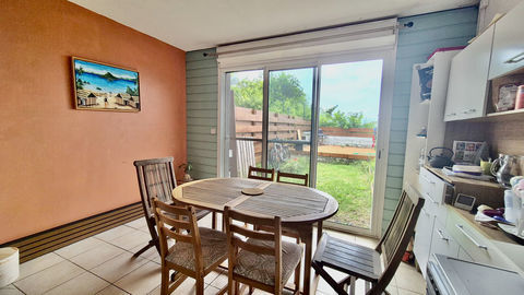   BEAU TRIPLEX 4 PIECES Maison - 4 pi�ce(s) - 92 m�