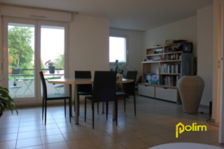  Appartement � louer 3 pi�ces 93 m�