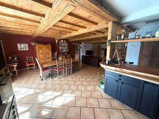  Maison � vendre 6 pi�ces 198 m�