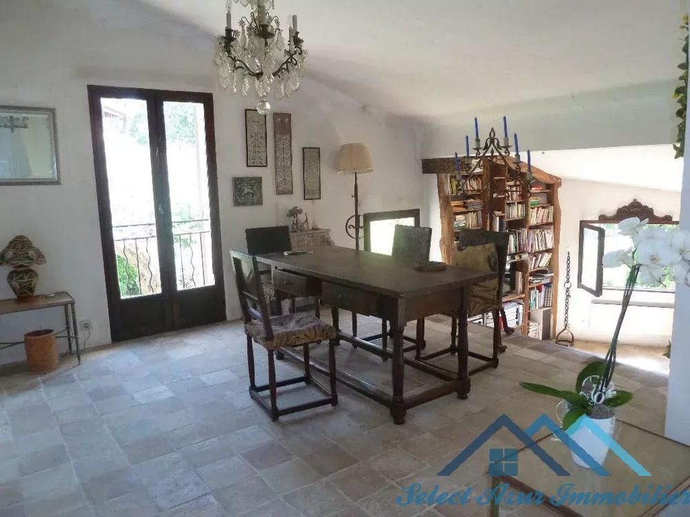 � vendre  Maison Tourrettes-sur-Loup (06140)
