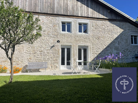   Ferme enti�rement r�nov�e Maison - 8 pi�ce(s) - 207 m�