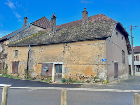   Ancienne b�tisse � r�nover Maison - 6 pi�ce(s) - 180 m�