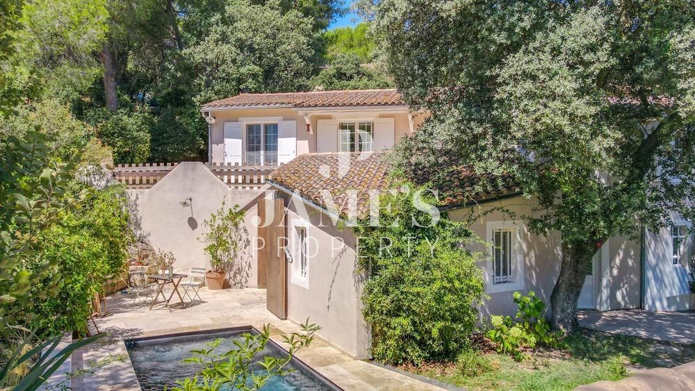 � vendre  Maison Paradou (13520)