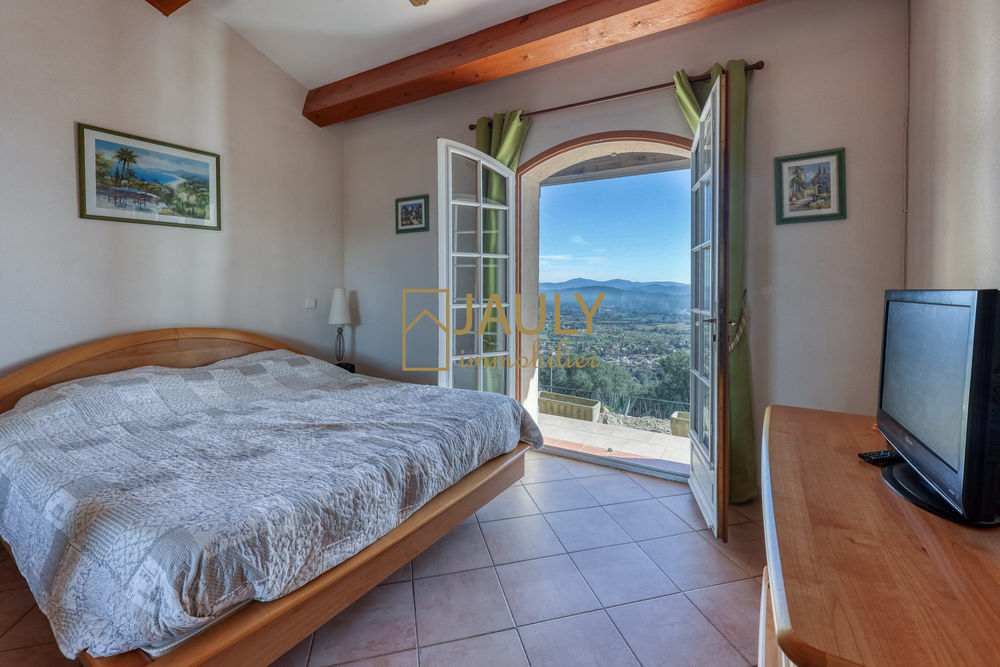 � vendre  Maison La Farl�de (83210)