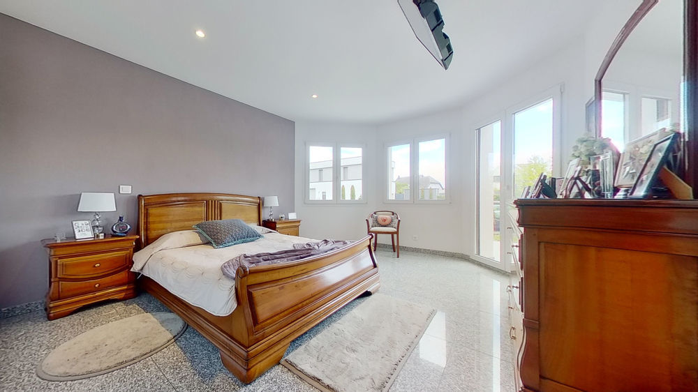 � vendre  Maison Village-Neuf (68128)