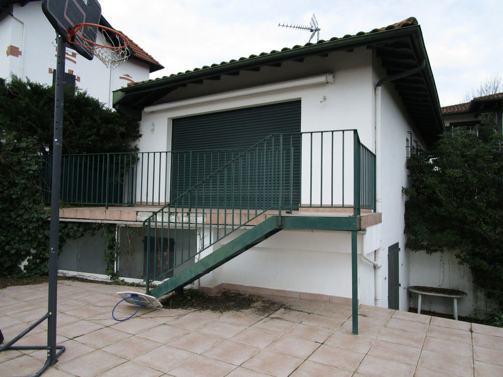 � vendre  Maison Bayonne (64100)