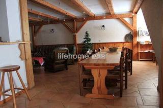  Maison � vendre 15 + pi�ces 520 m�