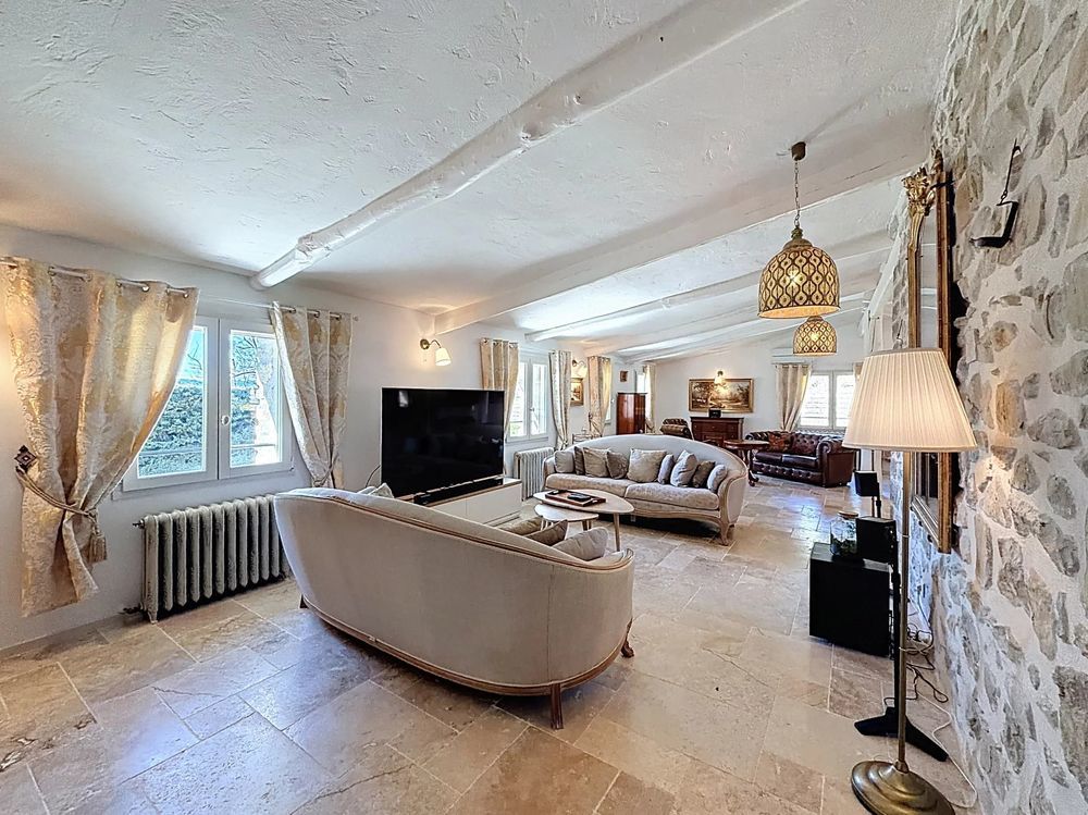 � vendre  Villa Saint-Maurice-d'Ard�che (07200)