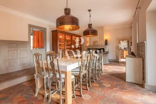  Maison � vendre 8 pi�ces 330 m�