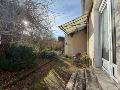  Maison � vendre 5 pi�ces 210 m�