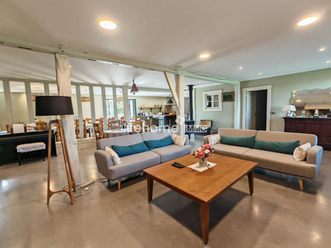   Magnifique long�re r�nov�e de 280m� Maison - 7 pi�ce(s) - 280 m�