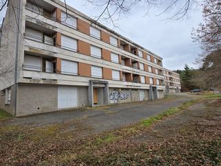  Immeuble � vendre 1900 m�