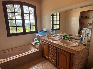  Maison � vendre 9 pi�ces 235 m�