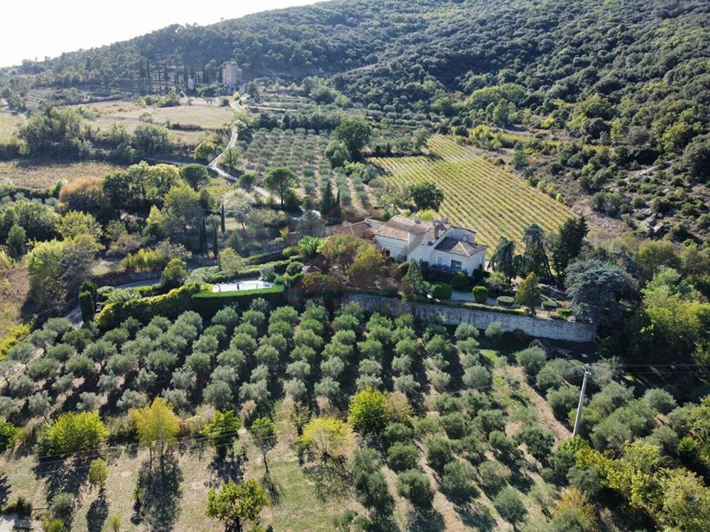 � vendre  Villa Saint-Sauveur-de-Cruzi�res (07460)